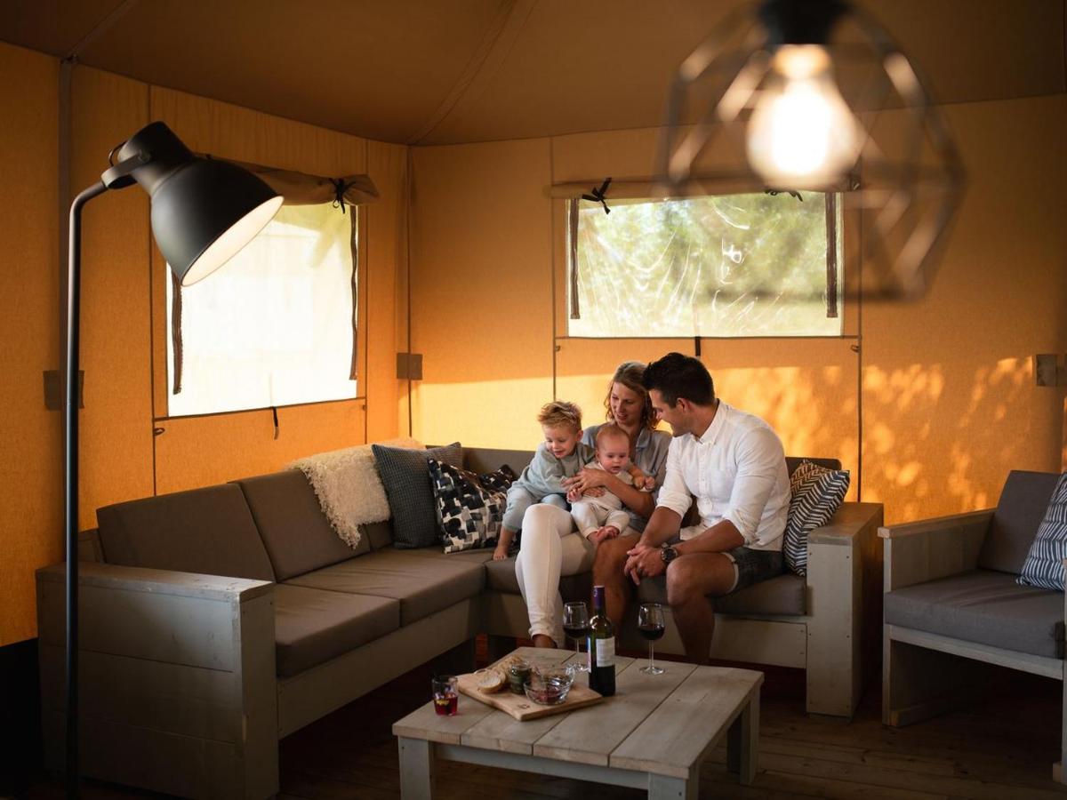 Landal Glamping Neufchateau酒店 外观 照片