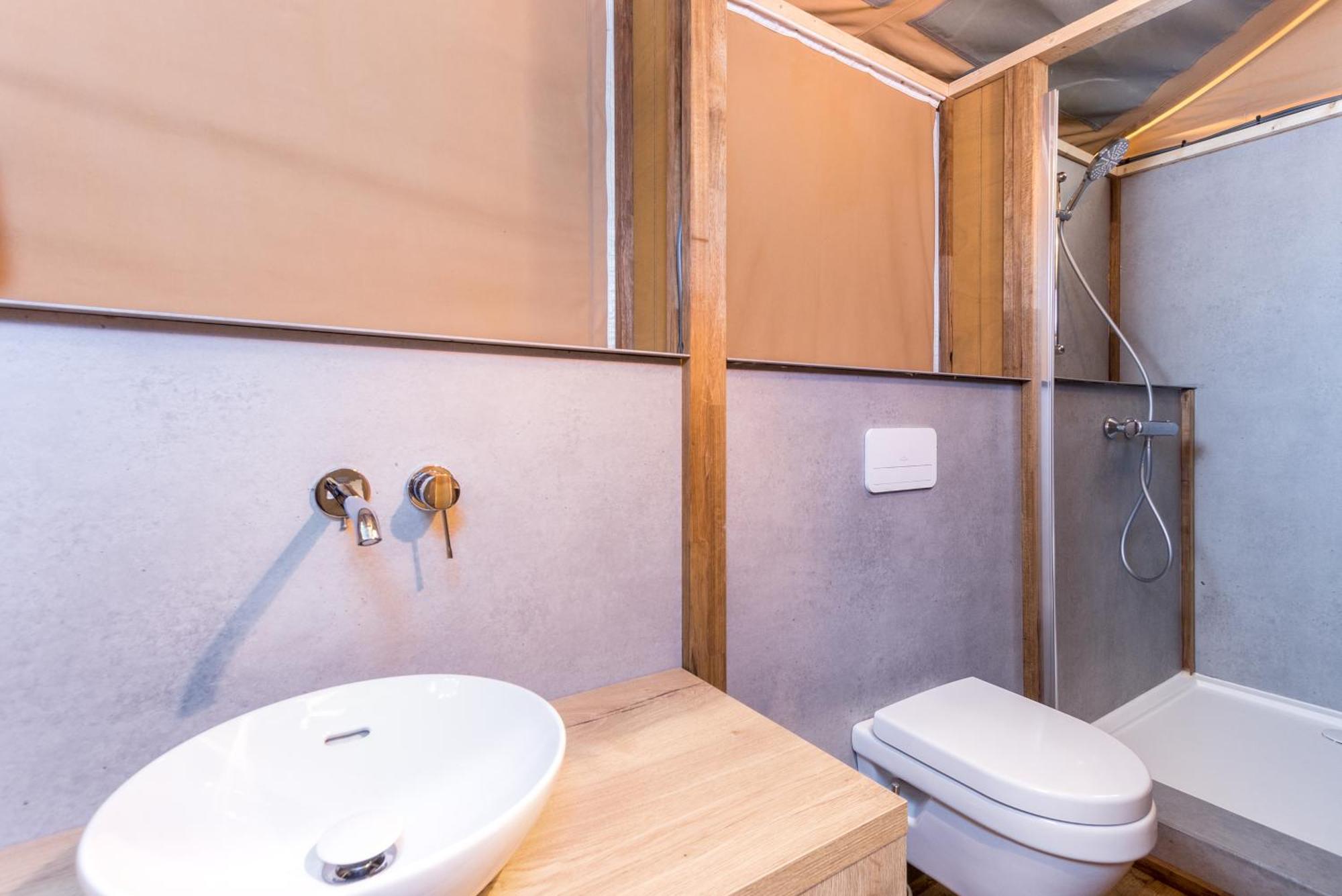 Landal Glamping Neufchateau酒店 客房 照片